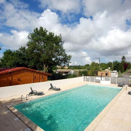 Camping Les 2 Salamandres Arces-sur-Gironde Exteriör bild