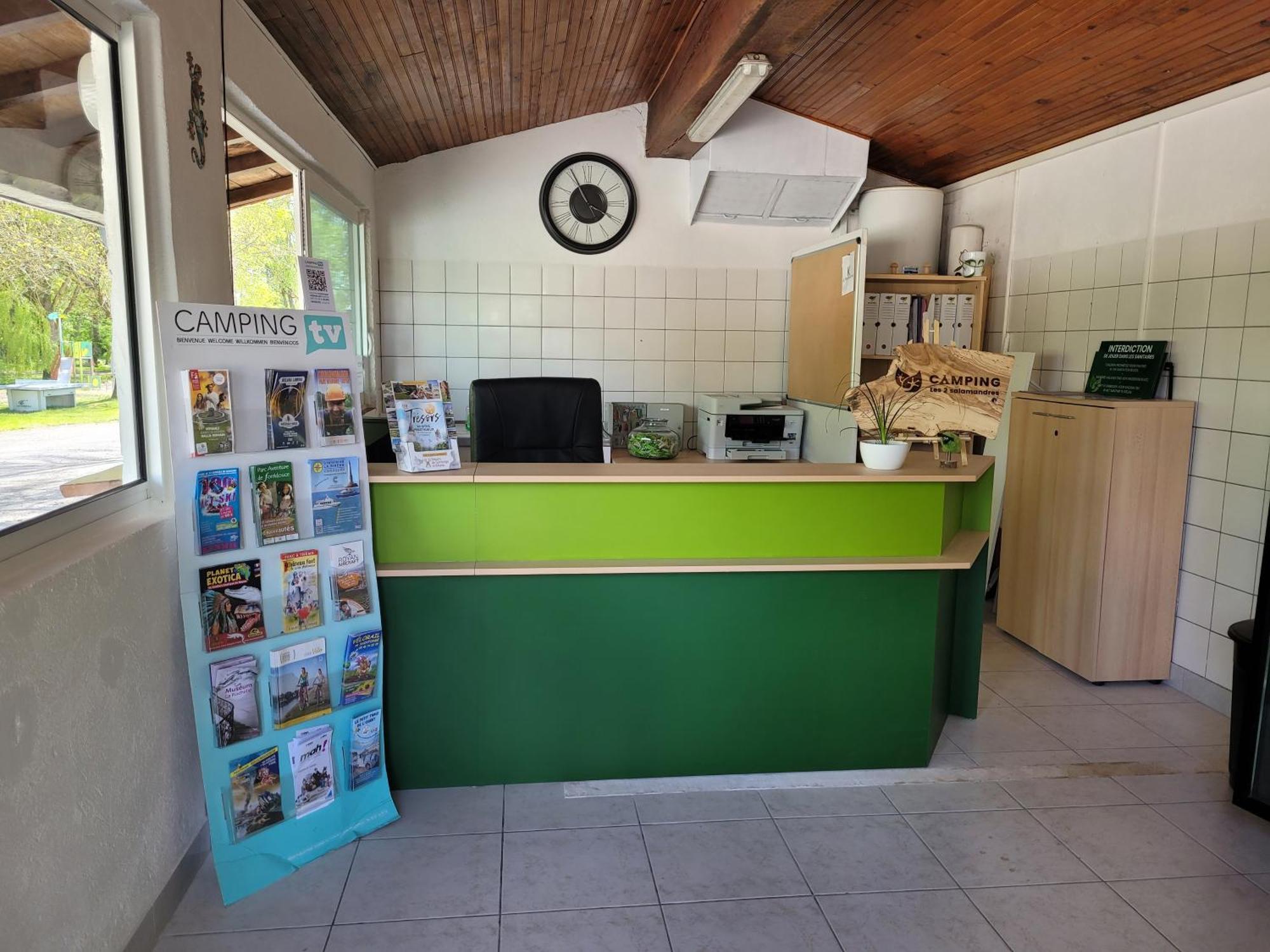 Camping Les 2 Salamandres Arces-sur-Gironde Exteriör bild